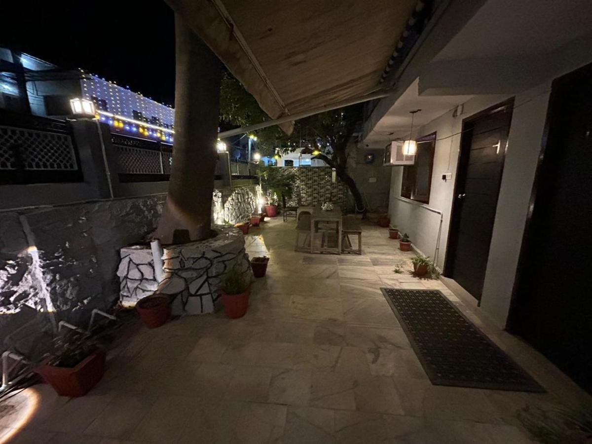 The Peach Tree Rooms Mount Abu Exterior foto