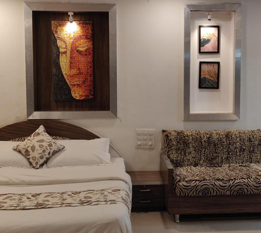 The Peach Tree Rooms Mount Abu Exterior foto