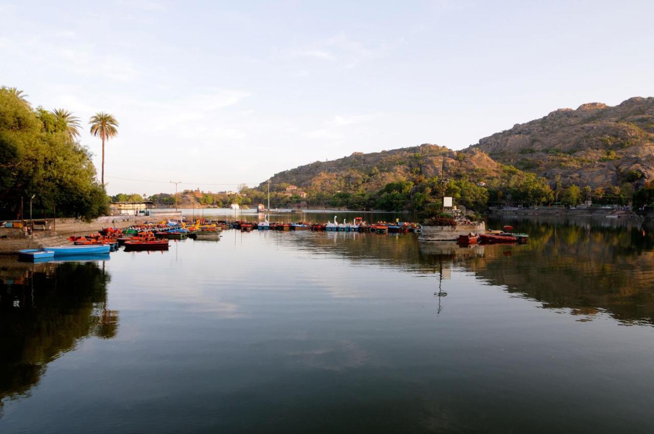 The Peach Tree Rooms Mount Abu Exterior foto
